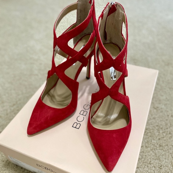 BCBG 👠 - Picture 1 of 5